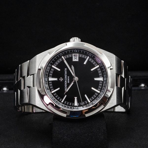 Vacheron Constantin Overseas 4500V/110A-B483